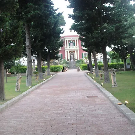 Country house Dei Pini *
